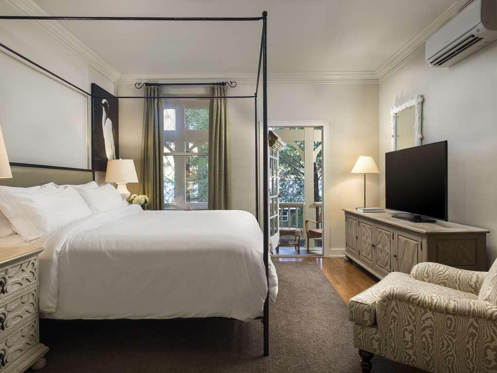 Mill Valley Inn Room photo